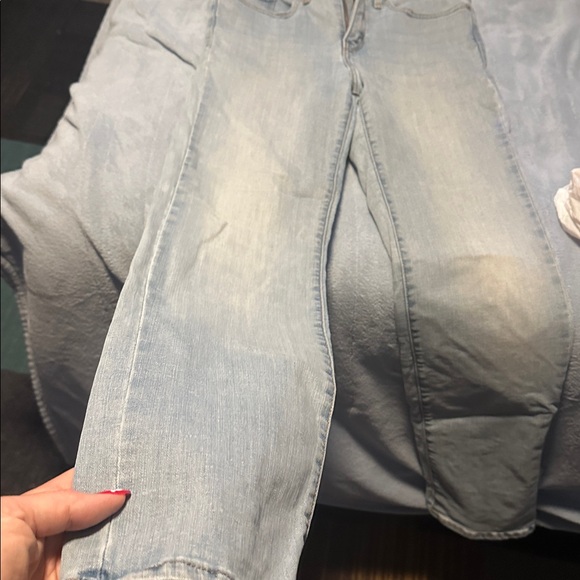 Levi's 314 Shaping Straight Jeans in Light Blue - Picture 4 of 4